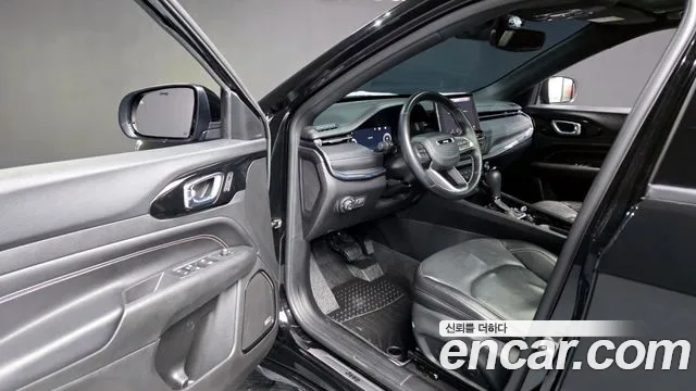 Jeep Compass — Фото автомобиля 9