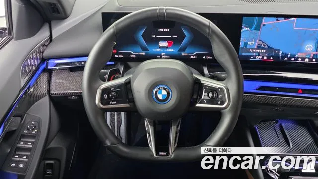 BMW i5 G60 — Фото автомобиля 19