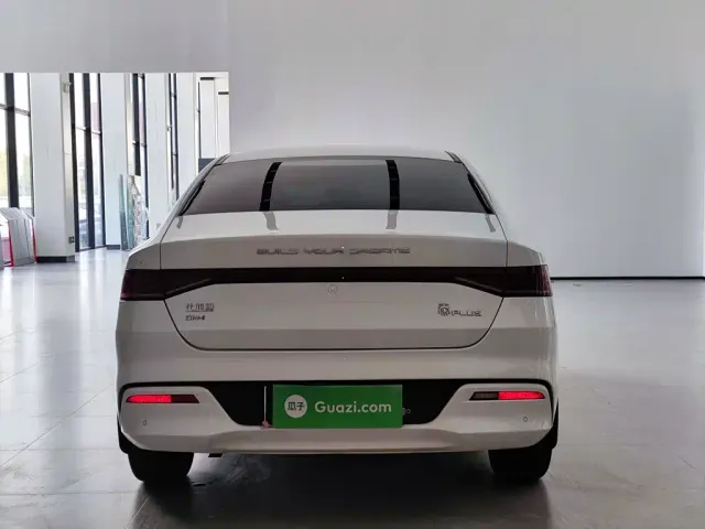 BYD Qin PLUS — Фото автомобиля 5