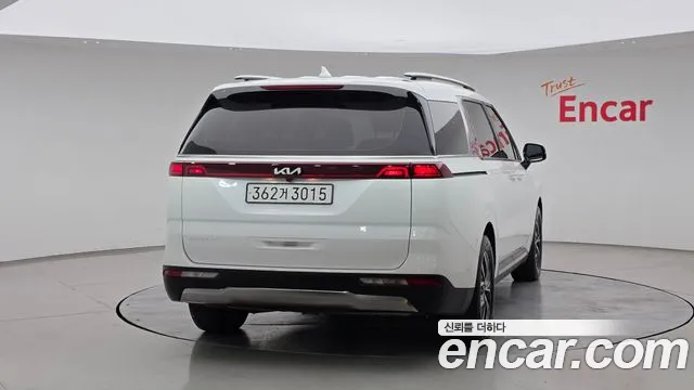 Kia Carnival 4th Gen — Фото автомобиля 4