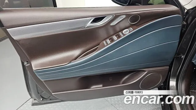 Genesis G80 Бензин 2.5 турбо AWD — Фото автомобиля 18