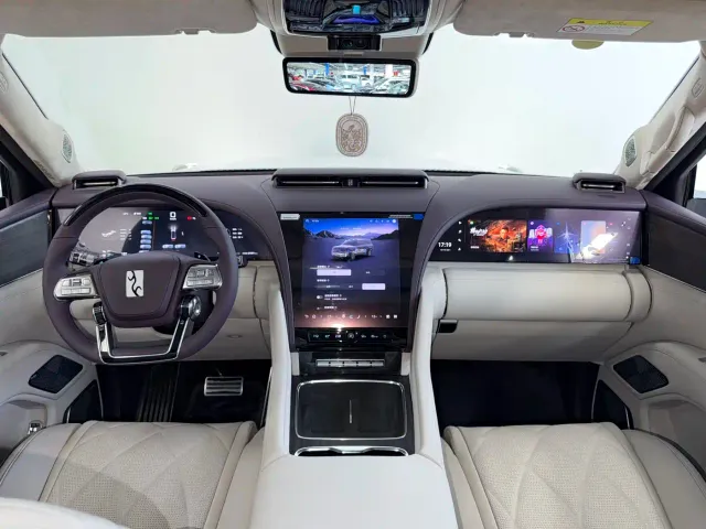 BYD U8L — Фото автомобиля 17