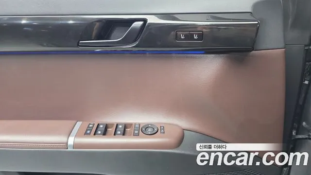 Hyundai Grandeur GN7 — Фото автомобиля 25