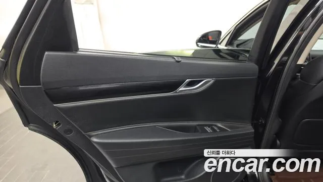 Genesis G80 RG3 — Фото автомобиля 14