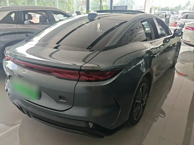 BYD Han L — Фото автомобиля 6