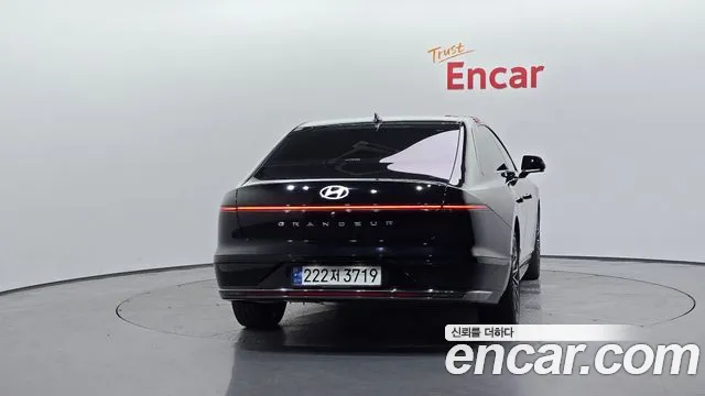 Hyundai Grandeur — Фото автомобиля 4
