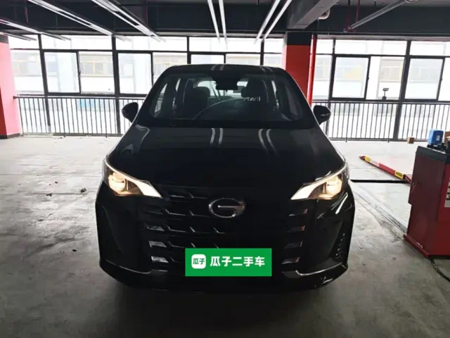 GAC Trumpchi M6 — Фото автомобиля 2