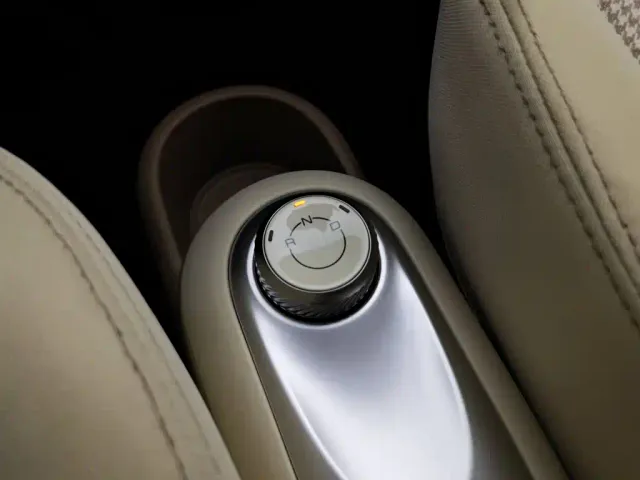 Wuling Hongguang Mini EV — Фото автомобиля 13
