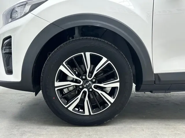 Kia KX1 — Фото автомобиля 15