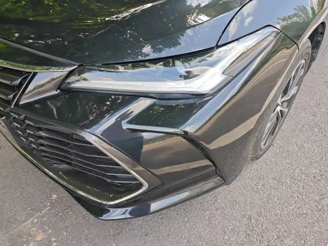 Toyota Avalon — Фото автомобиля 23