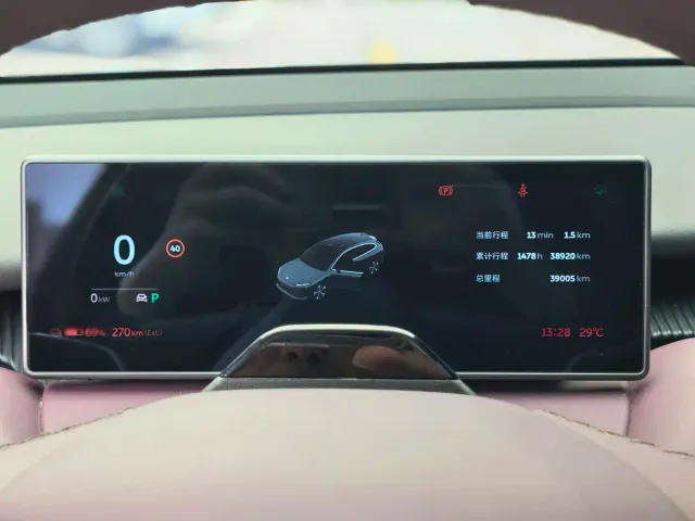 Nio ET5 Touring — Фото автомобиля 16