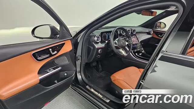 Mercedes-Benz C-Class — Фото автомобиля 26