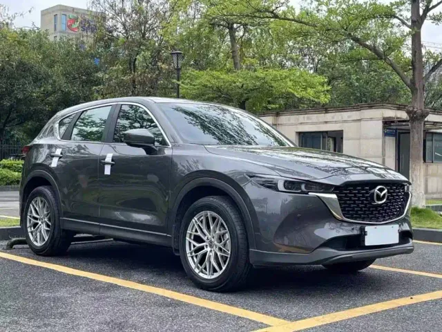 Фотография автомобиля — Mazda CX-5