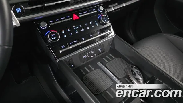 Hyundai Santa Fe MX5 — Фото автомобиля 17