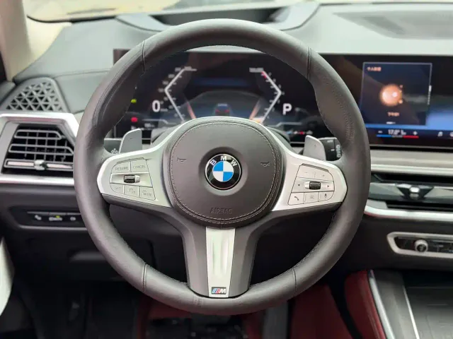 BMW X5 — Фото автомобиля 4
