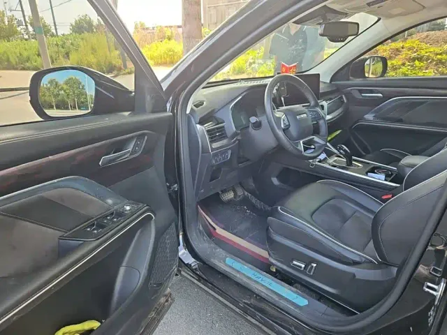 Haval H6 — Фото автомобиля 13