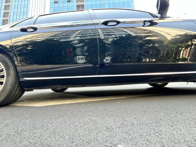 Mercedes-Benz E-Class — Фото автомобиля 27