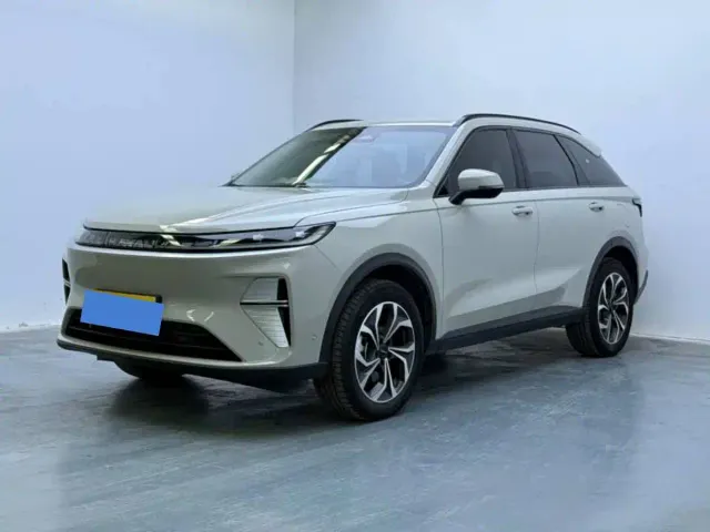 Фотография автомобиля — Haval Xiaolong MAX
