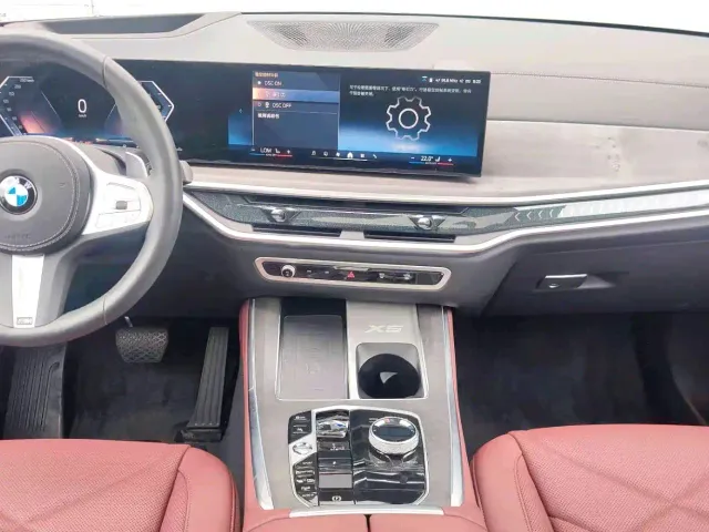 BMW X5 — Фото автомобиля 2