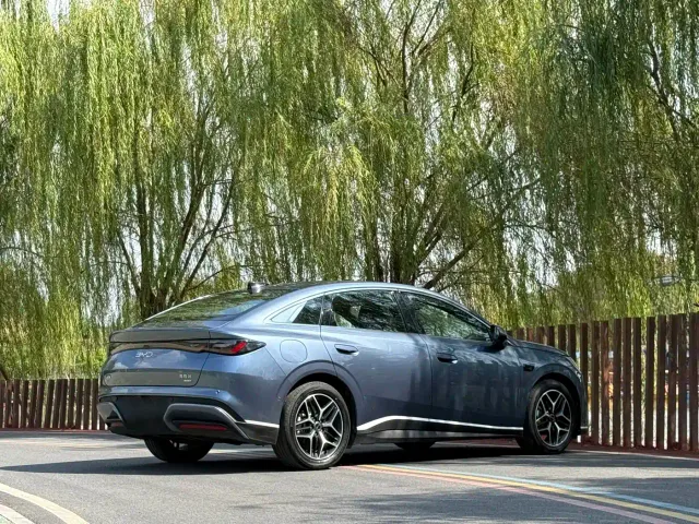 BYD Seal 06 — Фото автомобиля 8