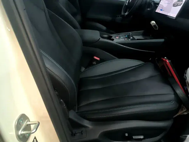 BYD Seal 06 — Фото автомобиля 24