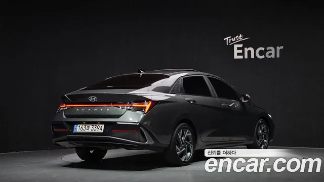 Hyundai Avante CN7 — Фото автомобиля 2