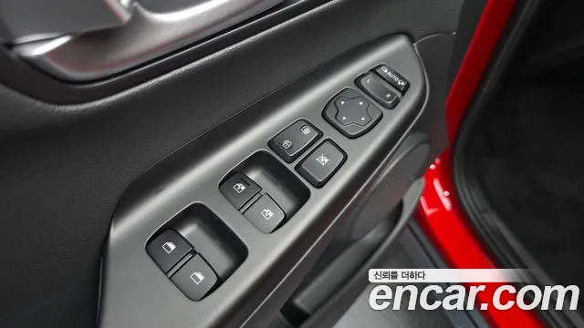 Hyundai Kona New — Фото автомобиля 19