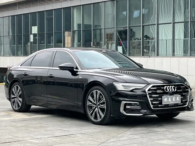 Audi A6L — Фото автомобиля 3