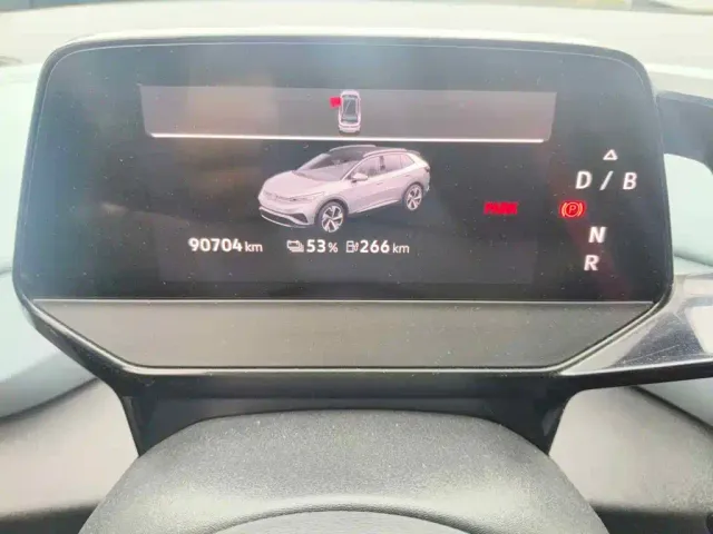 Volkswagen ID.4 X — Фото автомобиля 4