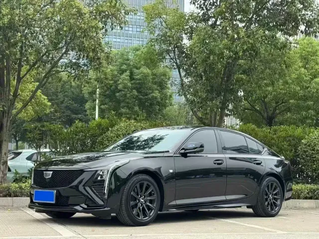 Фотография автомобиля — Cadillac CT5