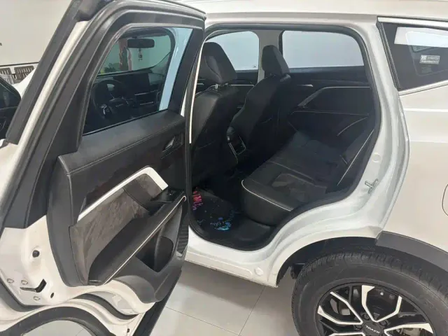 Haval H6 — Фото автомобиля 8
