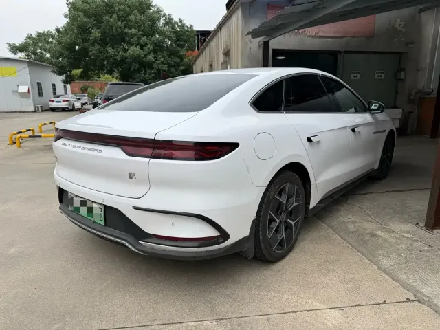 BYD Han — Фото автомобиля 4