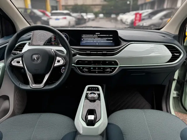 Changan Benben E-Star — Фото автомобиля 8