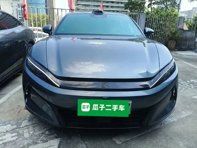 BYD Han L — Фото автомобиля 2