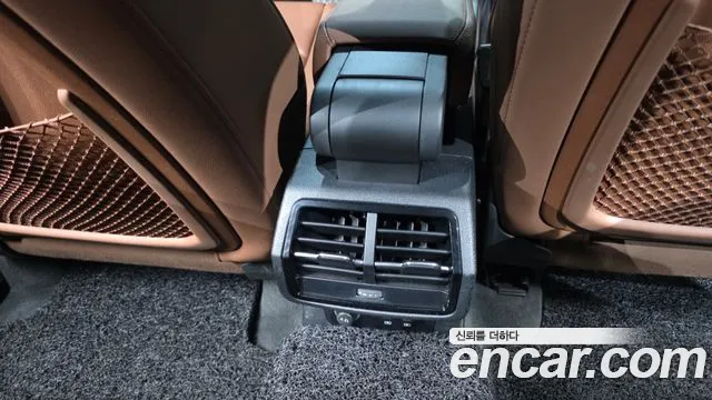 Audi Q3 35 TDI quattro Premium — Фото автомобиля 19