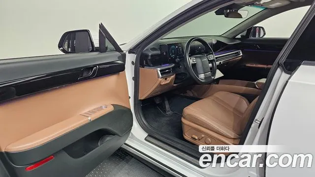 Hyundai Grandeur Grandeur (GN7) — Фото автомобиля 10