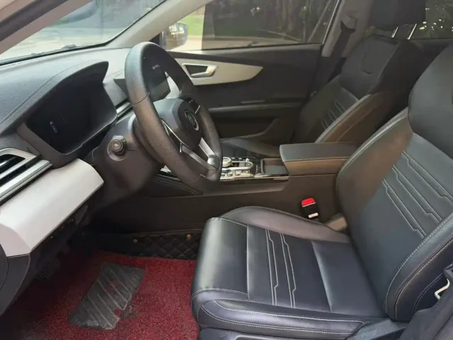BYD Qin — Фото автомобиля 5