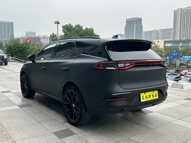 BYD Tang — Фото автомобиля 4