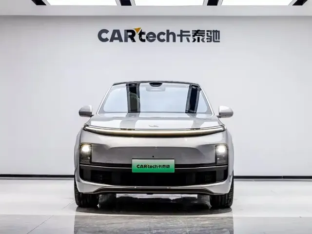 Li Auto L9 — Фото автомобиля 2
