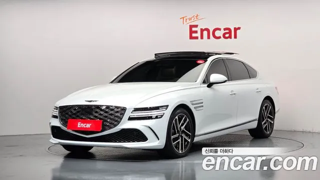 Фотография автомобиля — Genesis G80 RG3