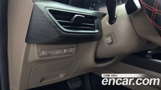 Kia K8 Hybrid — Фото автомобиля 29