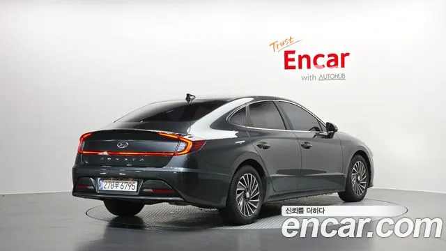 Hyundai Sonata — Фото автомобиля 2