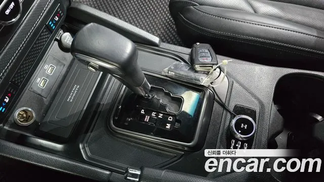 KG_Mobility_Ssangyong Rexton Новый Rexton Sport Khan Дизель 2.2 4WD — Фото автомобиля 9