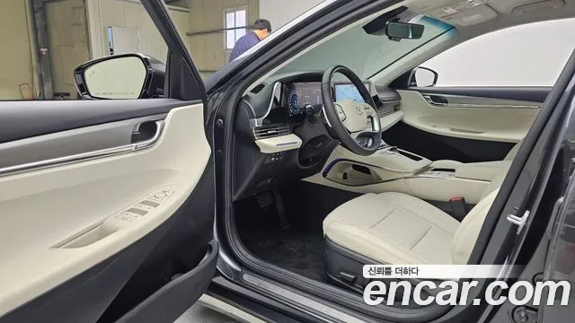 Hyundai Grandeur Новый Grandeur IG — Фото автомобиля 10