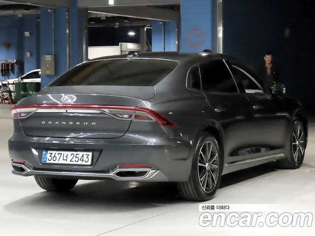 Hyundai Grandeur New — Фото автомобиля 4