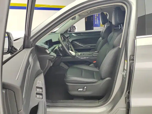 Haval H6 — Фото автомобиля 9