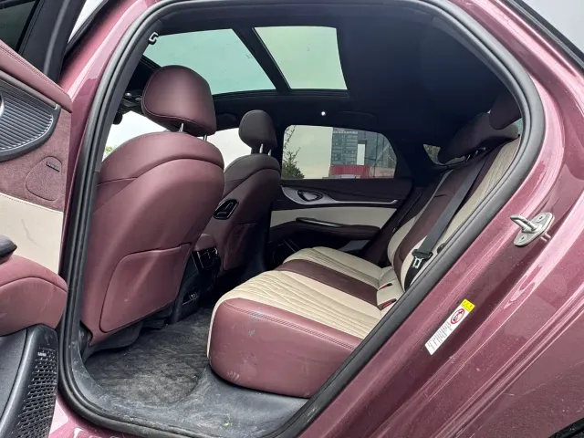 BYD Seal — Фото автомобиля 9