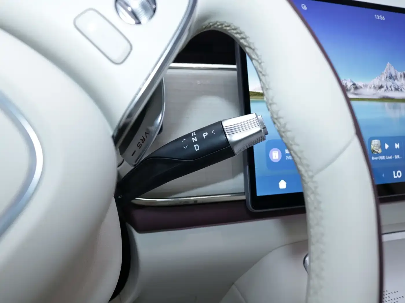 Voyah Auto Voyah Zhiyin 2025 Base — Фото автомобиля 14