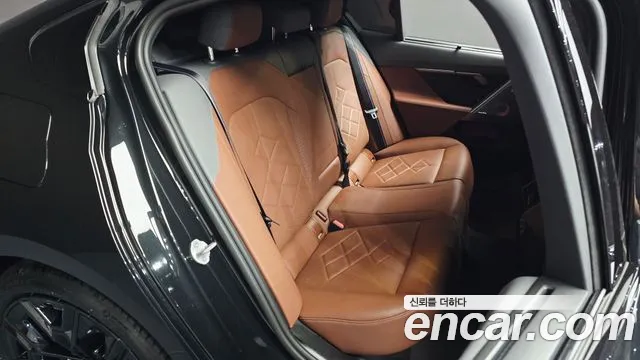BMW 5-Series 5 серия (G60) 530i xDrive M Sport Pro Special Edition — Фото автомобиля 24