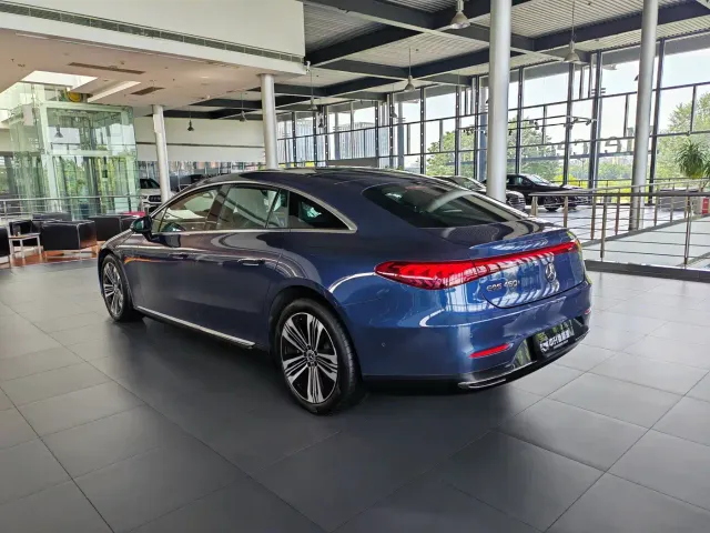 Mercedes-Benz EQS — Фото автомобиля 4